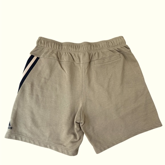 Adidas Men's 3S Tape Short Multi Sport Cardboard / Halo Amber SizeXL - Picture 6 of 6